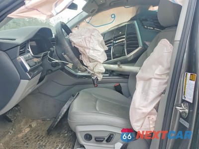 Zdjęcie 7 z 12 samochodu: 2020 AUDI Q7 PREMIUM PLUS VIN:WA1LXAF72LD006621 - miniatura