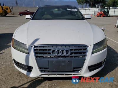 Piąte zdjęcie samochodu w środku: 2010 AUDI A5 PREMIUM PLUS VIN:WAUJFAFH7AN014050 - miniatura