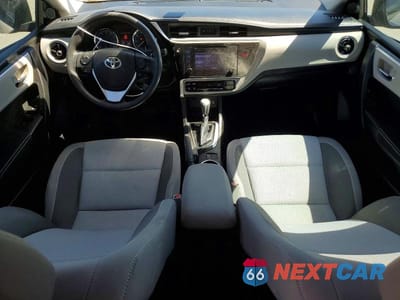 Zdjęcie 8 z 12 samochodu: 2019 TOYOTA COROLLA LE VIN:5YFBURHE7KP921447 - miniatura
