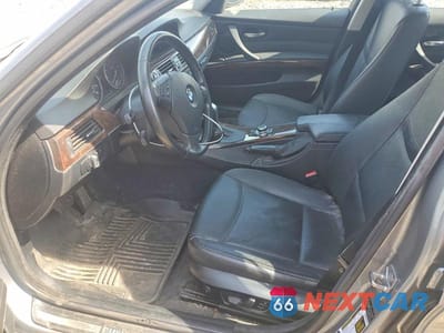 Zdjęcie 7 z 11 samochodu: 2010 BMW 328 XI SULEV VIN:WBAPK5C53AA651984 - miniatura