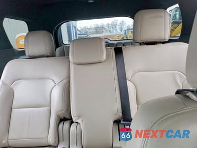 Zdjęcie 10 z 13 samochodu: 2018 FORD EXPLORER XLT VIN:1FM5K7D83JGC49535 - miniatura