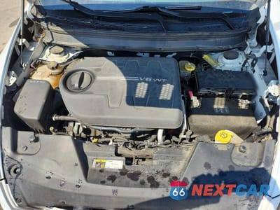 Zdjęcie 12 z 12 samochodu: 2016 JEEP CHEROKEE LIMITED VIN:1C4PJMDS4GW227648 - miniatura