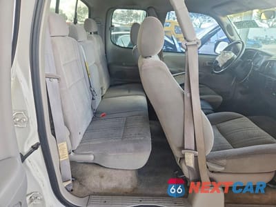 Zdjęcie 10 z 11 samochodu: 2006 TOYOTA TUNDRA SR5 VIN:5TBRU34136S478248 - miniatura