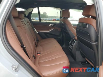 Zdjęcie 11 z 13 samochodu: 2024 BMW X5 XDRIVE40I VIN:5UX23EU04R9V38182 - miniatura