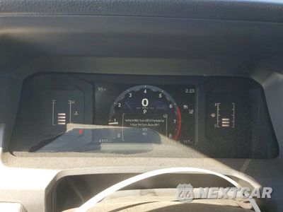 Zdjęcie 9 z 12 samochodu: 2025 TOYOTA TACOMA SR5 VIN:3TMLB5JN75M172346 - miniatura