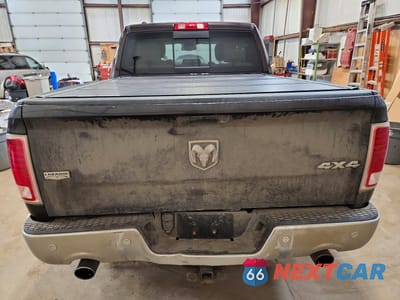 Zdjęcie 6 z 12 samochodu: 2016 RAM TRUCKS 1500 LARAMIE VIN:1C6RR7NT7GS320737 - miniatura