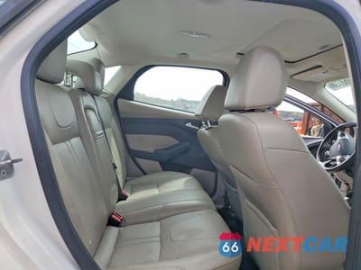 Zdjęcie 10 z 12 samochodu: 2012 FORD FOCUS SEL VIN:1FAHP3H2XCL407841 - miniatura