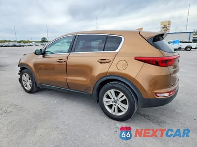 Drugie zdjęcie samochodu z przodu: 2017 KIA SPORTAGE LX VIN:KNDPM3AC8H7134769 - miniatura