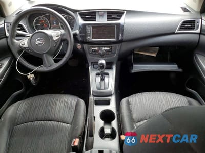 Zdjęcie 8 z 12 samochodu: 2019 NISSAN SENTRA SV VIN:3N1AB7APXKL611214 - miniatura