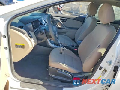 Zdjęcie 7 z 12 samochodu: 2016 HYUNDAI ELANTRA SE VIN:5NPDH4AE9GH783845 - miniatura