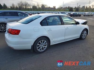 Trzecie zdjęcie samochodu z tyłu: 2012 VOLKSWAGEN JETTA SE VIN:3VWDP7AJ4CM375417 - miniatura