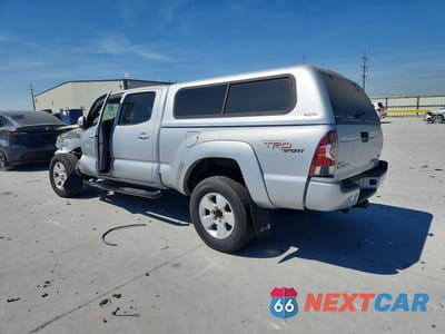 Drugie zdjęcie samochodu z przodu: 2012 TOYOTA TACOMA V6 VIN:3TMMU4FN7CM047351 - miniatura