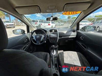 Zdjęcie 9 z 14 samochodu: 2019 NISSAN VERSA NOTE SV VIN:3N1CE2CP0KL361143 - miniatura