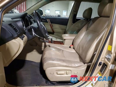 Zdjęcie 7 z 12 samochodu: 2011 TOYOTA HIGHLANDER VIN:5TDDK3EH9BS075355 - miniatura