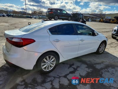 Trzecie zdjęcie samochodu z tyłu: 2014 KIA FORTE EX VIN:KNAFX4A85E5199992 - miniatura