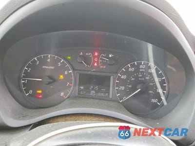 Zdjęcie 9 z 12 samochodu: 2013 NISSAN SENTRA S VIN:3N1AB7AP7DL718353 - miniatura