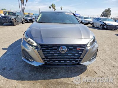 Piąte zdjęcie samochodu w środku: 2023 NISSAN ALTIMA 2.0 SR VIN:1N4AL4CV9PN425598 - miniatura