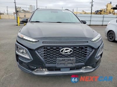 Piąte zdjęcie samochodu w środku: 2018 HYUNDAI KONA SEL VIN:KM8K62AA1JU081686 - miniatura