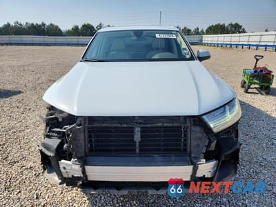 Piąte zdjęcie samochodu w środku: 2018 AUDI Q7 PREMIUM PLUS VIN:WA1LAAF79JD000118 - miniatura