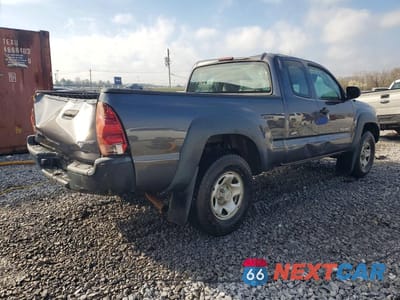 Trzecie zdjęcie samochodu z tyłu: 2012 TOYOTA TACOMA PRERUNNER VIN:5TFTX4GN6CX009525 - miniatura