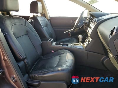 Zdjęcie 7 z 13 samochodu: 2010 NISSAN ROGUE S VIN:JN8AS5MV8AW130290 - miniatura