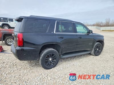 Trzecie zdjęcie samochodu z tyłu: 2018 CHEVROLET TAHOE K1500 LT VIN:1GNSKBKC4JR133046 - miniatura