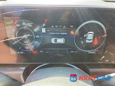 Zdjęcie 9 z 14 samochodu: 2024 KIA NIRO EV WIND VIN:KNDCR3L12R5126823 - miniatura