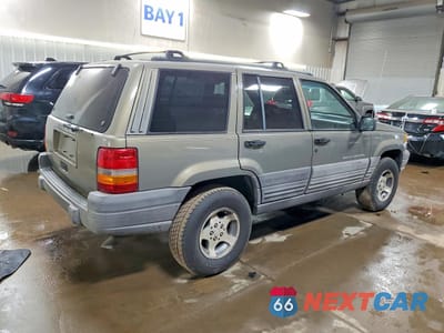 Trzecie zdjęcie samochodu z tyłu: 1998 JEEP GRAND CHEROKEE LAREDO VIN:1J4FX58S6WC207616 - miniatura