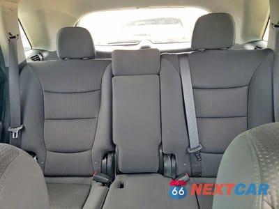 Zdjęcie 10 z 12 samochodu: 2011 KIA SORENTO LX VIN:5XYKTDA21BG078016 - miniatura