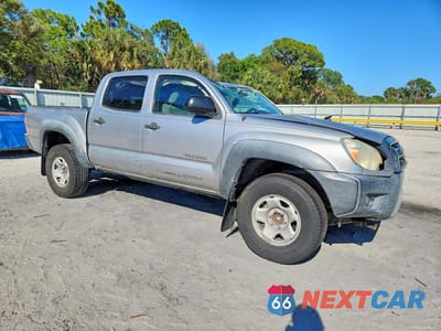 Czwarte zdjęcie samochodu z boku: 2014 TOYOTA TACOMA VIN:5TFJX4GN2EX030415 - miniatura