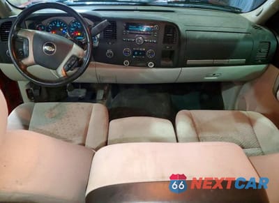 Zdjęcie 8 z 12 samochodu: 2008 CHEVROLET SILVERADO K1500 VIN:2GCEK190181215721 - miniatura