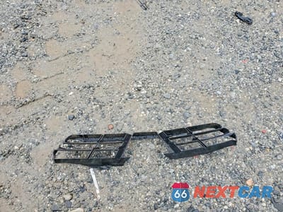 Zdjęcie 12 z 12 samochodu: 2024 BMW M240XI VIN:3MW53CM05R8E14416 - miniatura