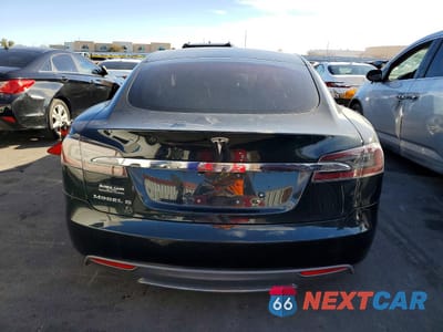 Zdjęcie 6 z 12 samochodu: 2012 TESLA MODEL S VIN:5YJSA1DN7CFP02940 - miniatura