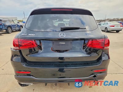 Zdjęcie 6 z 12 samochodu: 2022 MERCEDES-BENZ GLC 300 VIN:W1N0G8DB0NV348017 - miniatura