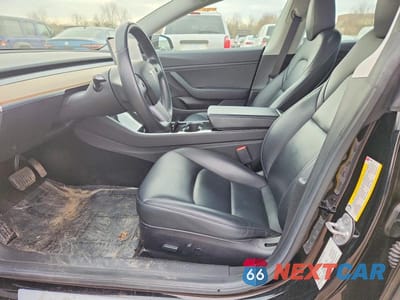 Zdjęcie 7 z 11 samochodu: 2019 TESLA MODEL 3 VIN:5YJ3E1EA8KF400009 - miniatura