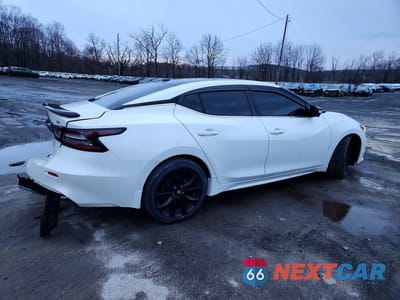 Trzecie zdjęcie samochodu z tyłu: 2023 NISSAN MAXIMA 3.5 SR VIN:1N4AA6EV1PC502426 - miniatura