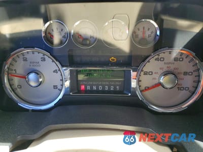Zdjęcie 8 z 11 samochodu: 2008 FORD F450 SUPER DUTY VIN:1FTXW42R98EB18255 - miniatura
