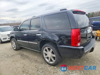 Drugie zdjęcie samochodu z przodu: 2010 CADILLAC ESCALADE PREMIUM VIN:1GYUKCEF4AR135077 - miniatura