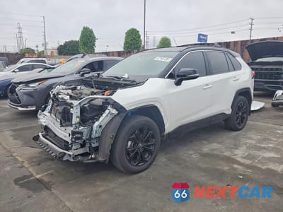 2023 TOYOTA RAV4 HYBRID XSE 4T3E6RFV0PU127896 - główne zdjęcie licytacji z USA - miniatura