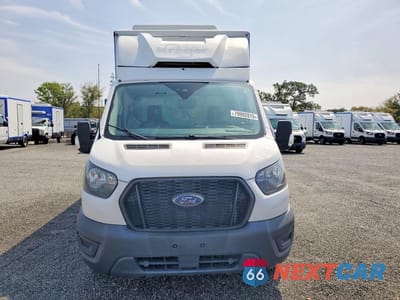 Piąte zdjęcie samochodu w środku: 2021 FORD TRANSIT DELIVERY TRUCK VIN:1FDBW5Z89MKA84290 - miniatura