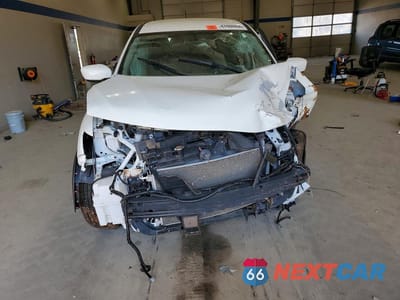 Piąte zdjęcie samochodu w środku: 2016 NISSAN ROGUE S VIN:5N1AT2MV7GC785439 - miniatura