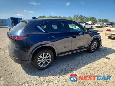 Trzecie zdjęcie samochodu z tyłu: 2025 MAZDA CX-5 PREFERRED VIN:JM3KFBCM4S0725161 - miniatura