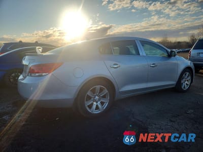 Trzecie zdjęcie samochodu z tyłu: 2011 BUICK LACROSSE CXL VIN:1G4GC5EC4BF162151 - miniatura