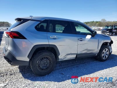 Trzecie zdjęcie samochodu z tyłu: 2023 TOYOTA RAV4 LE VIN:2T3H1RFV4PC240635 - miniatura