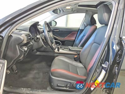 Zdjęcie 7 z 12 samochodu: 2019 LEXUS IS 300 BASE VIN:JTHBA1D21K5100247 - miniatura