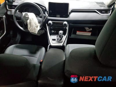 Zdjęcie 8 z 13 samochodu: 2025 TOYOTA RAV4 LE VIN:2T3G1RFV0SC575606 - miniatura