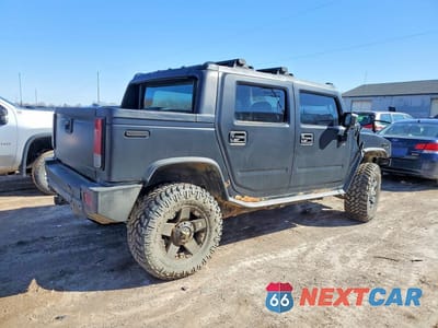 Trzecie zdjęcie samochodu z tyłu: 2005 HUMMER H2 SUT VIN:5GRGN22U65H123451 - miniatura