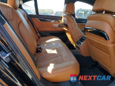 Zdjęcie 10 z 12 samochodu: 2016 BMW 750 XI VIN:WBA7B0C54GG526890 - miniatura