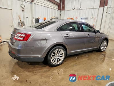 Trzecie zdjęcie samochodu z tyłu: 2013 FORD TAURUS LIMITED VIN:1FAHP2F84DG212443 - miniatura