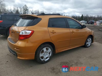Trzecie zdjęcie samochodu z tyłu: 2009 TOYOTA MATRIX XR VIN:2T1LE40E89C002695 - miniatura